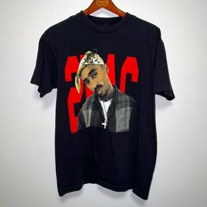 2 PAC men's  Vintage